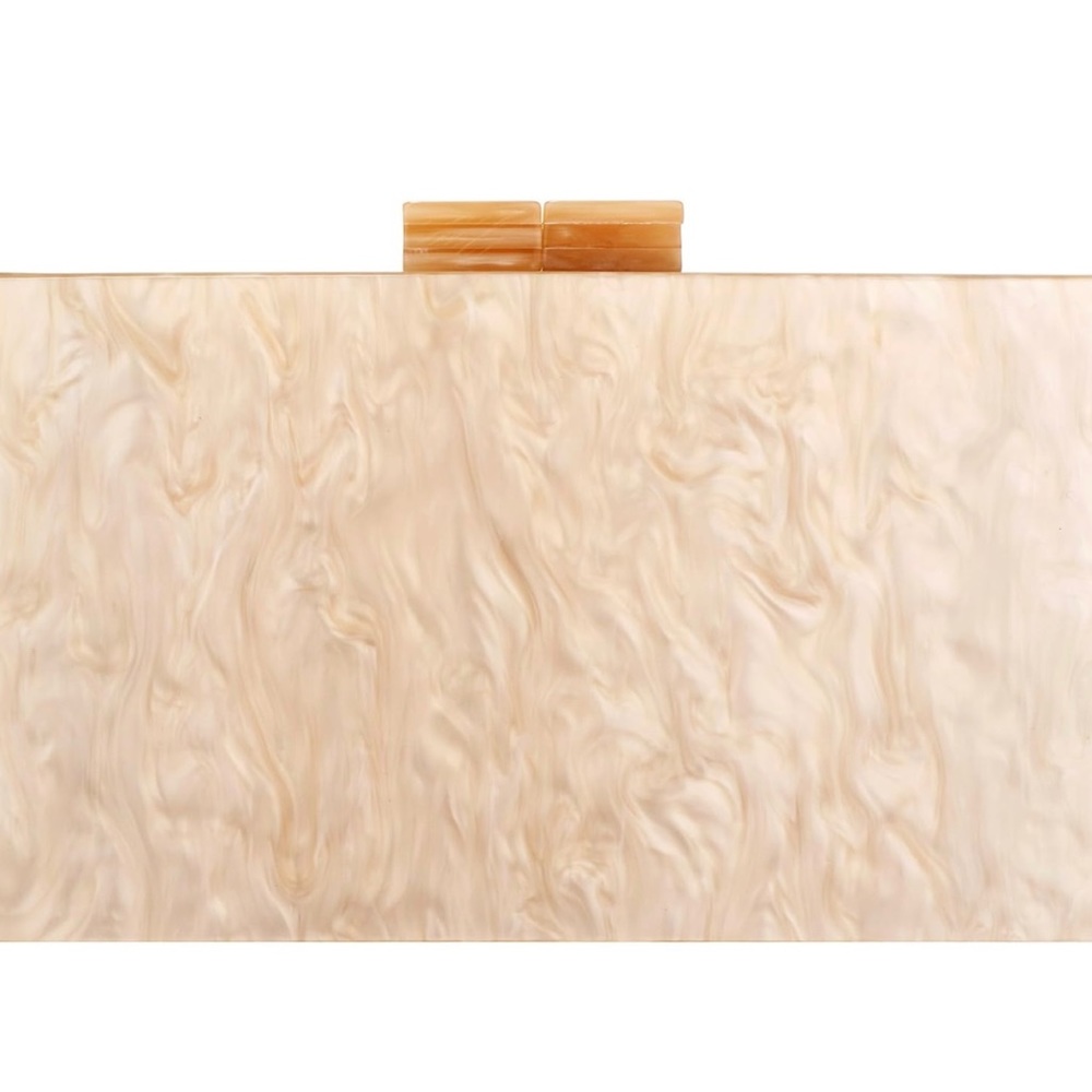 Acrylic clutch - Picture 3 of 4